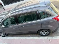Usado Ford Grand C-Max 125 CV (91 kW) 2015 Gris / plata Monovolumen