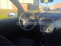 Usado Fiat Punto Active 75 CV (55 kW) 2009 Blanco Utilitario