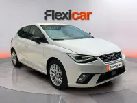 Usado Seat Ibiza Reference 80 CV (58 kW) 2025 Blanco Utilitario