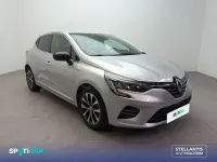 Usado Renault Clio V Techno 90 CV (66 kW) 2023 Gris / plata Berlina