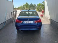 Usado BMW 318 150 CV (110 kW) 2018 Azul Berlina