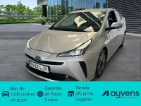 Begagnad Toyota Prius 122 HK (89 kW) 2020 Brun Halvkombi
