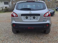 Usado Nissan Qashqai 130 CV (95 kW) 2012 Gris plata SUV
