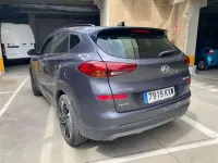 Usado Hyundai Tucson Style 186 CV (136 kW) 2019 Gris SUV