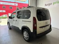 Usado Peugeot Rifter Active 75 CV (55 kW) 2018 Blanco Monovolumen