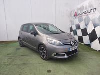 Usado Renault Scénic III Bose Edition 130 CV (95 kW) 2014 Gris / plata Monovolumen