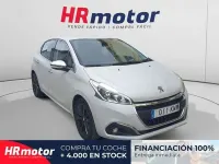 Usado Peugeot 208 Allure 110 CV (80 kW) 2018 Blanco Utilitario