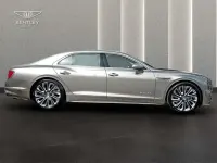 Usado Bentley Flying Spur Mulliner 544 CV (400 kW) 2025 Gris / plata Berlina