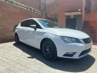 Usado Seat Leon CONNECT 110 CV (80 kW) 2015 Blanco Berlina