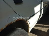 Usado Ford Fiesta Ghia 59 CV (43 kW) 1989 Blanco Berlina