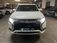 Usado Mitsubishi Outlander P-HEV 224 CV (164 kW) 2018 Blanco SUV
