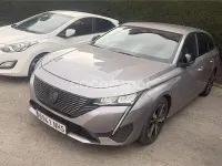Usado Peugeot 308 SW Allure 180 CV (132 kW) 2022 Gris / plata Familiar