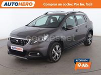 Usado Peugeot 2008 Allure 120 CV (88 kW) 2017 Gris / plata SUV