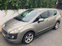 Usado Peugeot 3008 Premium 109 CV (80 kW) 2009 Beige Monovolumen
