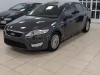 Usado Ford Mondeo Trend 140 CV (102 kW) 2007 Gris / plata Berlina