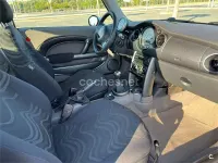 Usado Mini ONE 90 CV (66 kW) 2004 Azul Utilitario