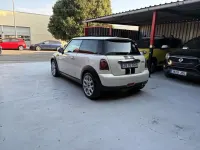 Usado Mini Cooper D 110 CV (80 kW) 2008 Beige Utilitario