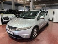 Usado Honda Civic Comfort 140 CV (102 kW) 2007 Gris / plata Berlina
