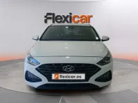 Usado Hyundai i30 120 CV (88 kW) 2021 Blanco Berlina