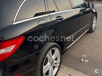Usado Mercedes R350 265 CV (194 kW) 2012 Negro Monovolumen