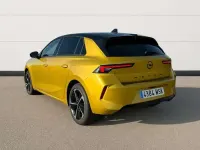 Usado Opel Astra S 131 CV (96 kW) 2024 Amarillo Utilitario