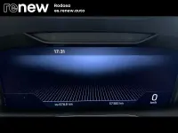Usado Skoda Karoq Ambition 150 CV (110 kW) 2022 Blanco SUV