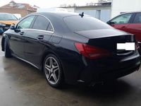 Usado Mercedes CLA200 Executive 136 CV (100 kW) 2016 Negro Berlina