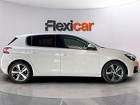 Usado Peugeot 308 Allure 131 CV (96 kW) 2020 Blanco Berlina
