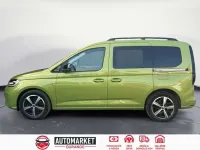 Usado VW Caddy Maxi 122 CV (89 kW) 2022 Verde Monovolumen