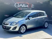 Usado Opel Corsa Expression 75 CV (55 kW) 2015 Plateado Utilitario