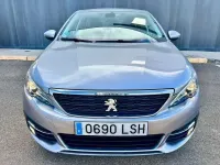 Usado Peugeot 308 SW Active 131 CV (96 kW) 2021 Azul Familiar