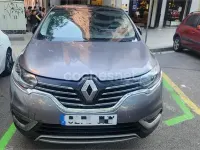 Usado Renault Espace Initiale Paris 160 CV (117 kW) 2016 Gris / plata Monovolumen