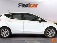 Usado Ford Fiesta Active 85 CV (62 kW) 2018 Blanco Utilitario