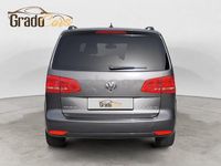 Usado VW Touran Advance 140 CV (102 kW) 2011 Gris / plata Monovolumen