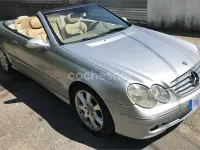 Usado Mercedes CLK200 Elegance 163 CV (119 kW) 2004 Gris / plata Descapotable