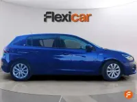 Usado Peugeot 308 Style 130 HP (95 kW) 2020 Azul Sedan
