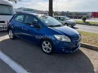 Usado Toyota Auris Luna 90 CV (66 kW) 2010 Azul Utilitario