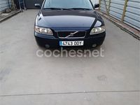 Usado Volvo S60 Momentum 163 CV (119 kW) 2004 Azul Berlina