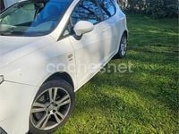 Usado Seat Ibiza 90 HP (66 kW) 2011 Branco Sedan