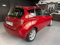 Usado Nissan Note Acenta 80 CV (58 kW) 2014 Rojo Utilitario