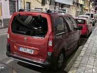 Usado Peugeot Partner Tepee Premium 110 CV (80 kW) 2009 Granate Monovolumen