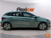 Usado Hyundai i20 101 CV (74 kW) 2024 Azul Utilitario