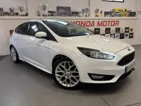 Usado Ford Focus Sport 120 CV (88 kW) 2015 Blanco Berlina