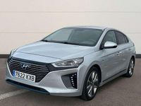Usado Hyundai Ioniq 141 CV (103 kW) 2019 Plateado Utilitario
