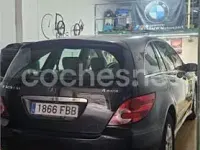 Usado Mercedes R320 224 CV (164 kW) 2006 Negro Monovolumen