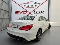 Usado Mercedes CLA200 136 CV (100 kW) 2016 Blanco Coupe