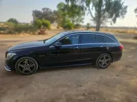 Usado Mercedes C250 204 CV (150 kW) 2017 Negro Familiar