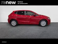 Usado Seat Ibiza Style 75 CV (55 kW) 2018 Rojo Utilitario