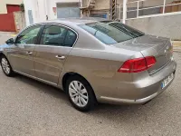 Usado VW Passat Advance 140 CV (102 kW) 2014 Marrón Berlina