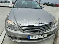 Usado Mercedes C220 Classic 170 CV (125 kW) 2007 Gris / plata Familiar